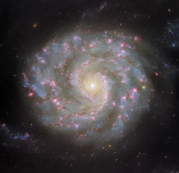 Hubble Looks at Face-On Intermediate Spiral Galaxy