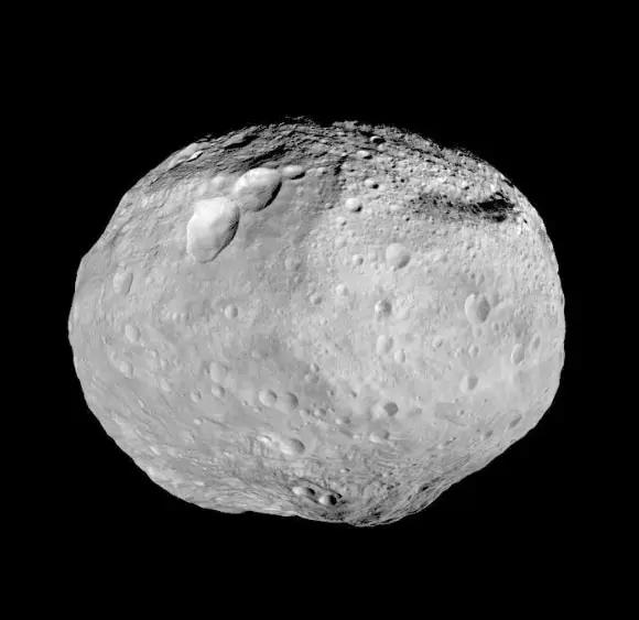Vesta Lacks Metallic Core, New Research Suggests