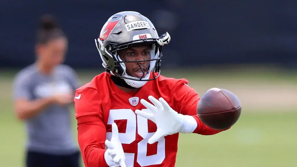 Buccaneers rookie Shilo Sanders: I always end up doing something great