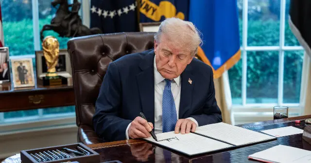 Trump Signs Order to Ramp Up Seabed Mineral Collection