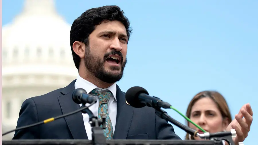 Progressive chair on possible Ocasio-Cortez White House bid: ‘The sky is the limit’