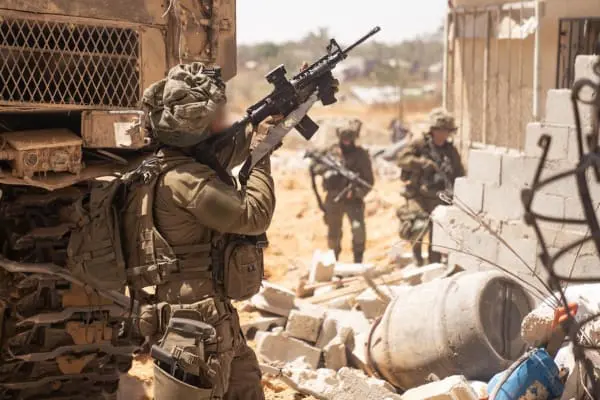 Canada investigates dual-citizens serving in IDF for war crimes, fueling concerns of growing hostility toward Israel
