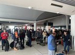 Perth Airport power outage causes chaos for thousands of travellers: Qantas Jetstar Virgin