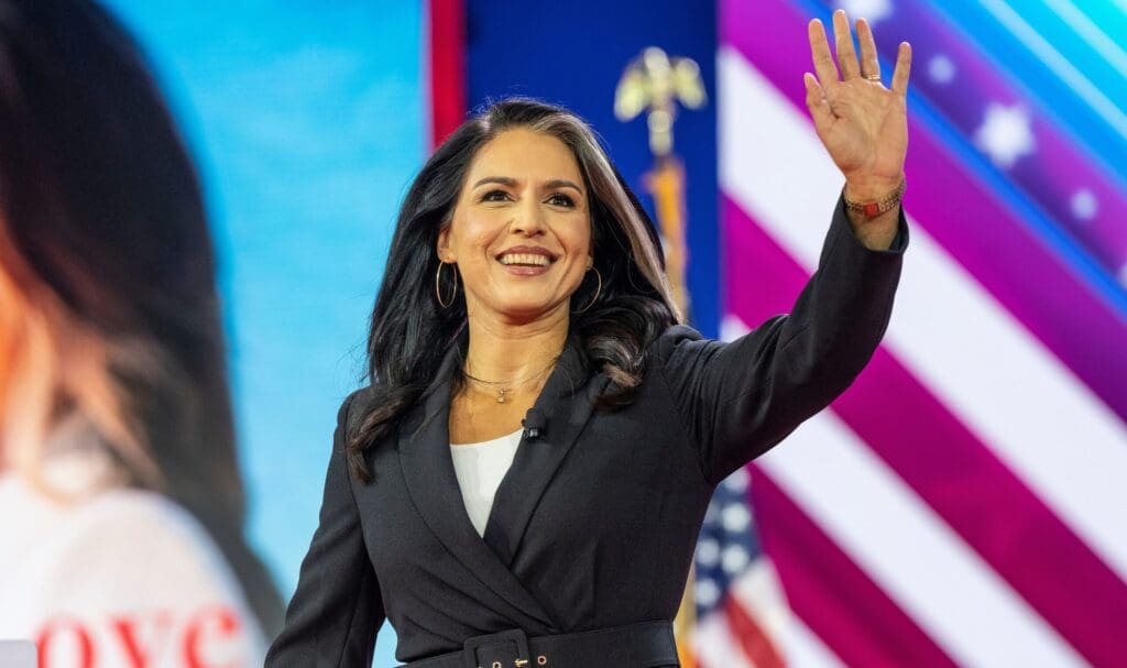 Tulsi Gabbard Endorses Donald Trump