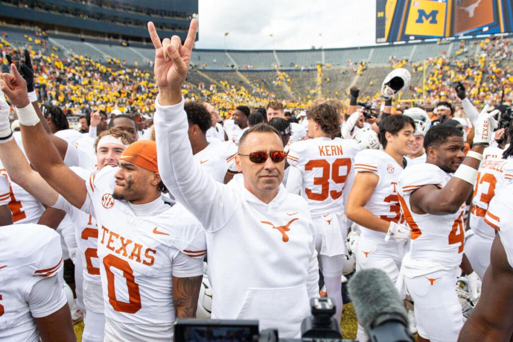 Yahoo Top 10: After Texas’ flex and Notre Dame’s flop, which teams make the cut?