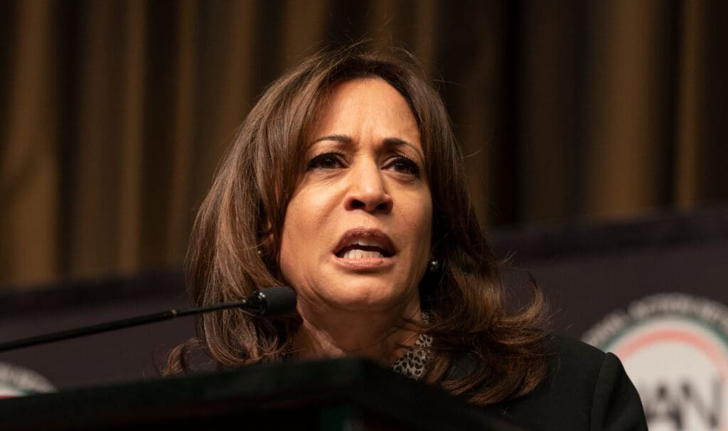 Can Democratic House Candidates Run Away From Harris?