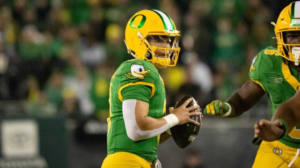 Oregon’s Dillon Gabriel breaks Case Keenum’s NCAA record for total touchdowns