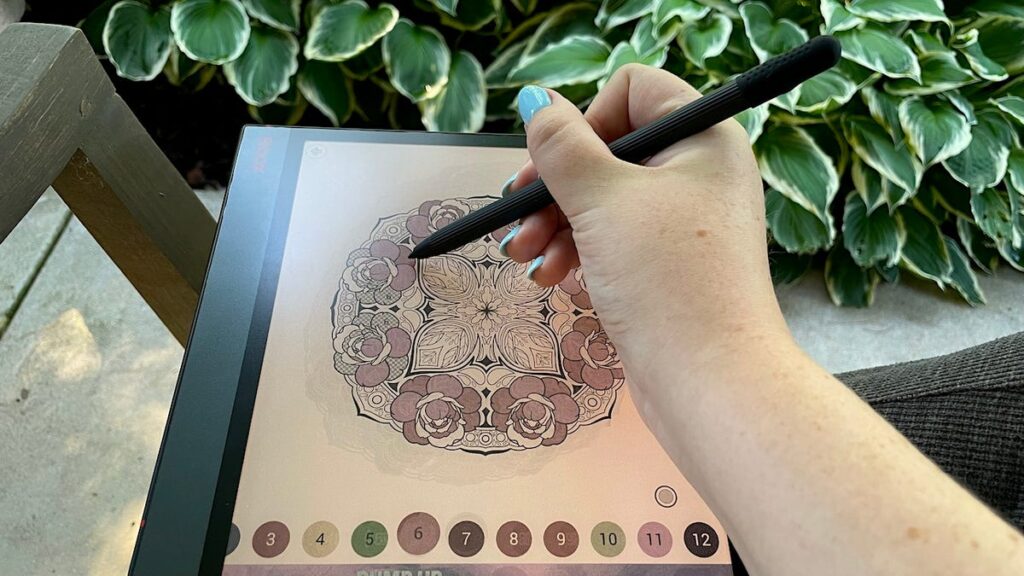 This E Ink tablet has a color display that revitalized my love for drawing