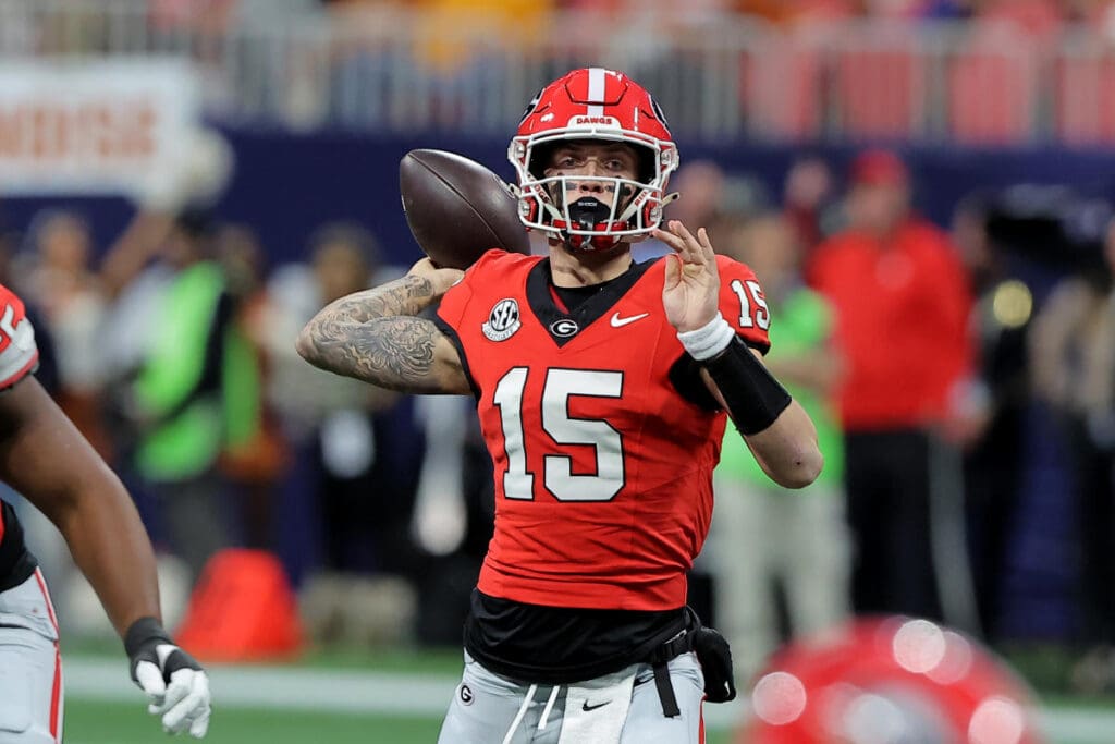 Georgia QB Carson Beck entering NCAA transfer portal: Report