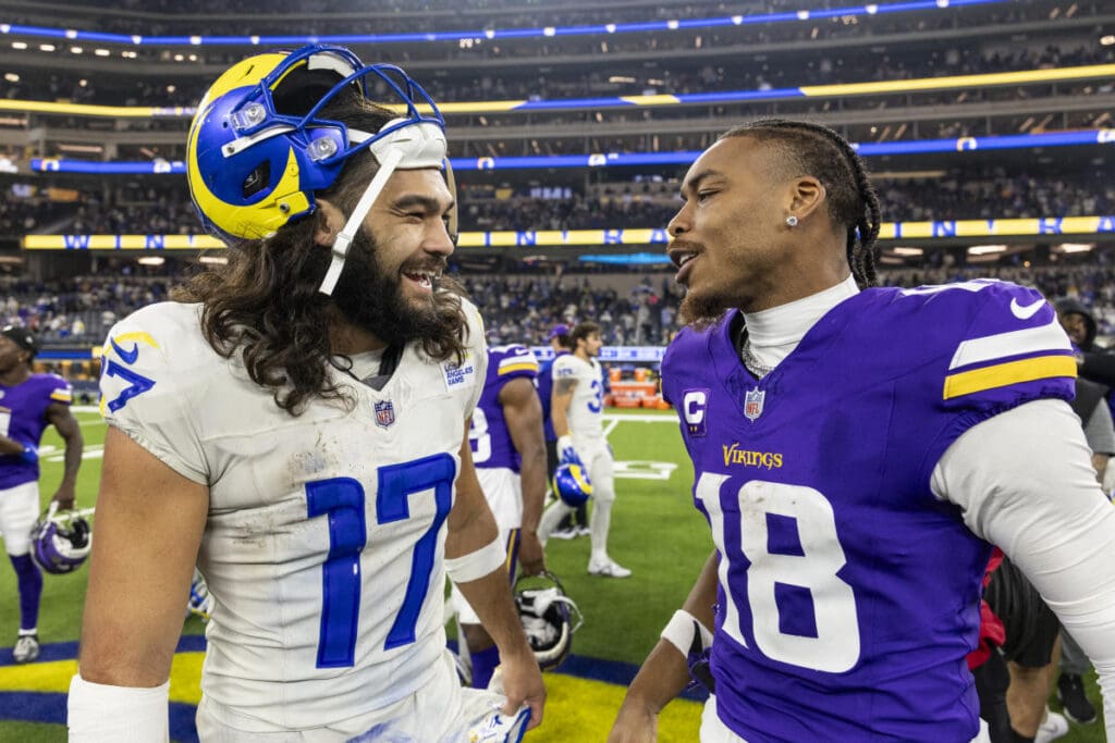 Vikings vs. Rams live updates: Wild-card round wraps in Arizona