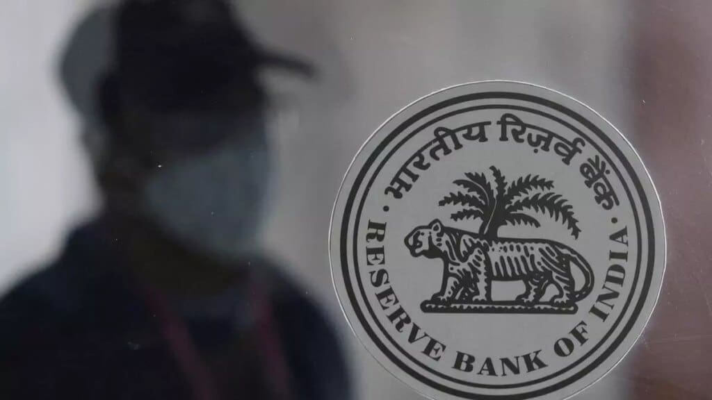 Govt interviews prominent economists, FinMin official for new RBI deputy governor