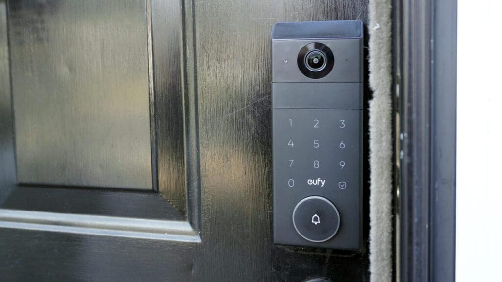 I tested this 2-in-1 smart lock with no subscription fees