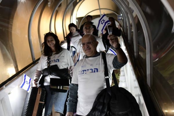 Jewish Agency reports 43,000 new immigrants moved to Israel since Oct 7 Hamas terror attack