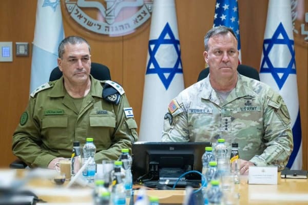 IDF praises outgoing US CENTCOM chief & ‘true friend’ Michael Kurilla as Admiral Cooper takes over crucial post